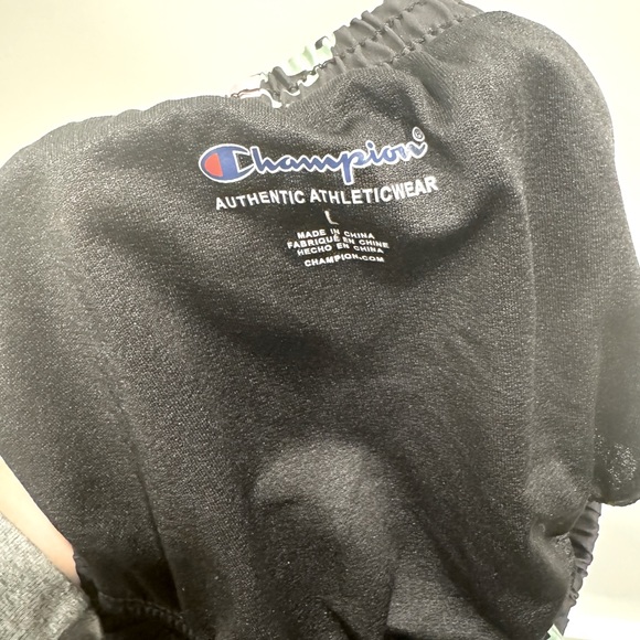 Champion Girls Printed Varsity Active Shorts Black Size Large - Picture 3 of 5